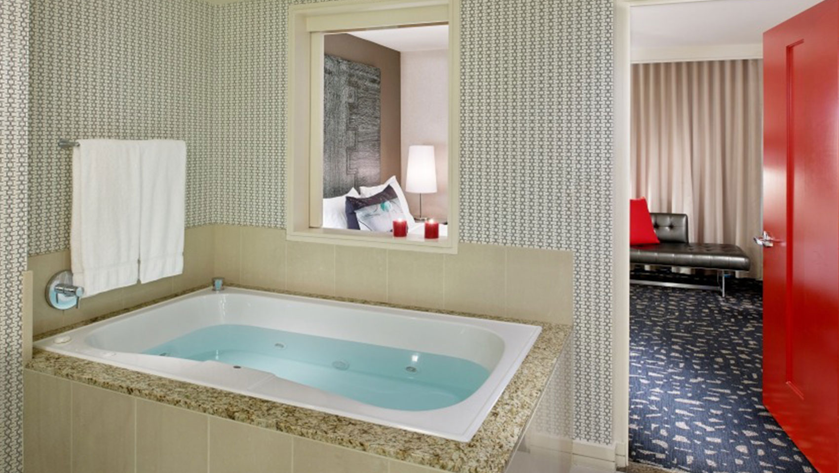 Suite Soaking Tub